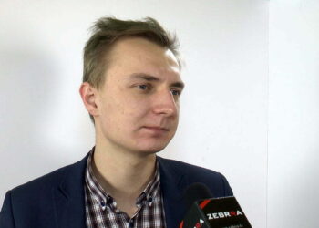 Część umów będzie odtajniona. Komentarz Mateusza Wojcieszaka