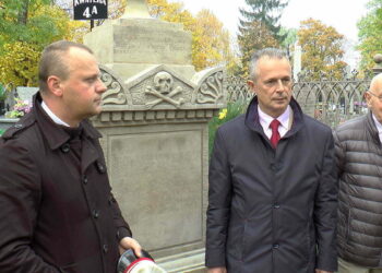 Wkrótce ruszy kwesta na rzecz ratowanie zabytkowych nagrobków cmentarza przy ulicy Limanowskiego