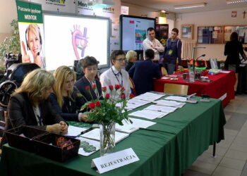 Nowe technologie w służbie edukacji, czyli konferencja w ZST w Radomiu