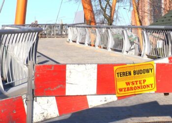 Jest wstępna koncepcja naprawy kładki nad ulicą Szarych Szeregów
