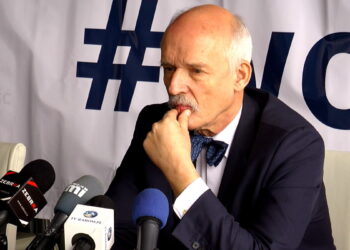 Janusz Korwin – Mikke w Radomiu. Mówił o Donaldzie Tusku, Jarosławie Kaczyńskim oraz wojnie z Niemcami