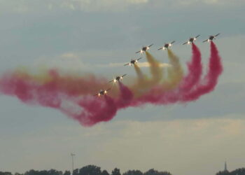 Air Show w Radomiu: co oprócz pokazów lotniczych czeka na odwiedzających?