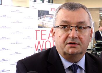 Jest odpowiedź PiS na zarzuty radnych PO ws. pieniędzy na remont alei Wojska Polskiego