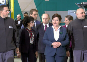 Premier Szydło w podradomskiej firmie Radmot. Mówiła o sukcesach krajowej gospodarki