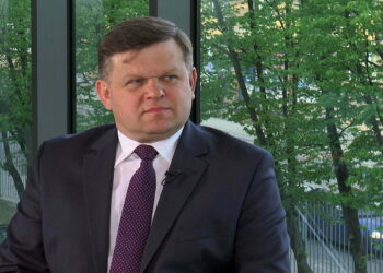 Poseł Skurkiewicz: zamknięcie lotniska będzie porażką całej klasy politycznej, ale mamy pomysły na rozwój tego portu