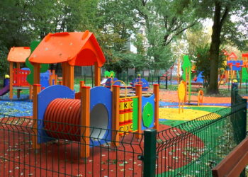 Nowy plac zabaw w Parku Planty gotowy