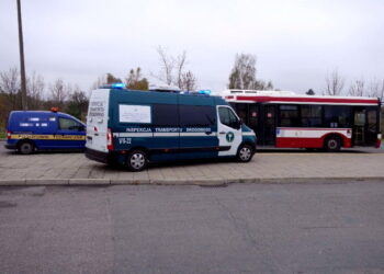 Inspektorzy Transportu Drogowego skontrolowali miejskie i podmiejskie autobusy. Posypały się kary