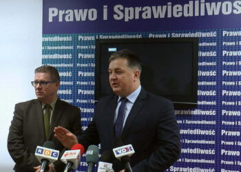 „Będą pieniądze dla klubów sportowych i na kulturę”. Radni PiS-u oburzeni zachowaniem władz Radomia