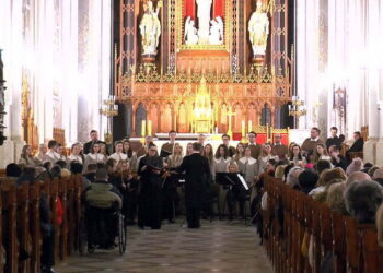 Wyjątkowy koncert chóru Katolickiego Uniwersytetu Lubelskiego w radomskiej katedrze