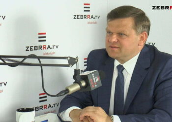 Wojciech Skurkiewicz: Radosław Witkowski celowo opóźnia inwestycje PPL w Port Lotniczy Radom. Być może chodzi o odprawę dla obecnej prezes. To działania małostkowe.