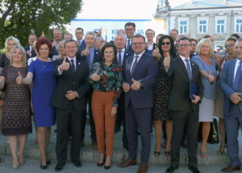 „Koalicja na rzecz zmian” zaprezentowała kandydatów do rady miejskiej i chce debaty z „jedynkami” PiS-u