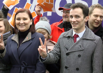 Sprawdzamy, jakie obietnice zapowiedzieli działacze Wiosny Roberta Biedronia w Radomiu