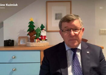 Zbigniew Kuźmiuk: Polska i Węgry zaskarżą rozporządzenie dotyczące praworządności