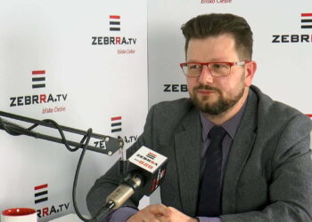 Jerzy Zawodnik: Chaos w kwestii organizacji punktów szczepień wynika z działań rządu