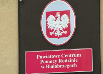 Starostwo Powiatowe w Białobrzegach kontynuuje programy wsparcia dla osób niepełnosprawnych