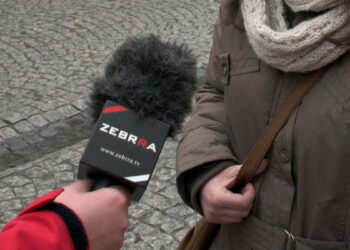 Sonda: plakaty na słupach – tak czy nie?