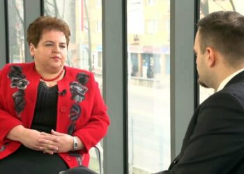 Kontrast: Marzena Wróbel