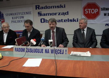 „Stop sitwom partyjnym w samorządach”