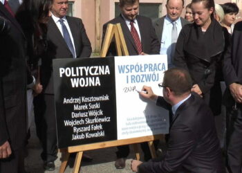 „Władze miasta wywołują polityczną wojnę” – prezentacja list PO