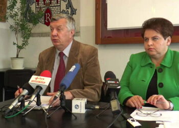 O „cichej prywatyzacji” szpitala miejskiego i konieczności uchylenia uchwał lotniskowych