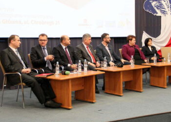 Debata prezydencka w Auli Głównej UTH