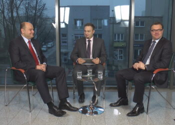 A przed debatą… koguciki!