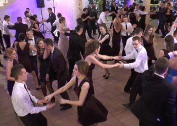Piękne panie i odważni panowie na studniówce Kopernika!