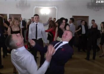 Bawili się z werwą na studniówce „Samochodówki”!