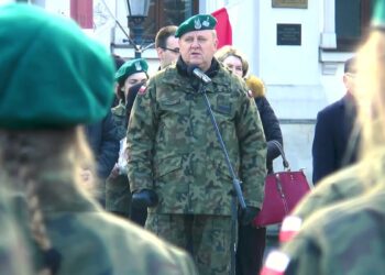 Generał Pacek, doradca szefa MON w Radomiu