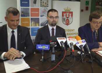 PiS nie zna angielskiego? Spór o projekt „Life”