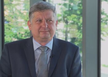 Ferensztajn: rozwój miasta i regionu tak, ale nie przez media