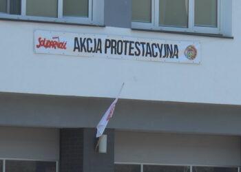Akcja protestacyjna radomskich strażaków. Jakie są ich postulaty?
