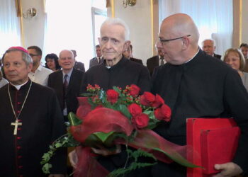 Ojciec Czuma Honorowym Obywatelem Miasta Radomia