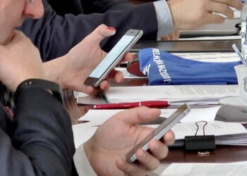 Radzą się…, czyli co robią władze na sesjach