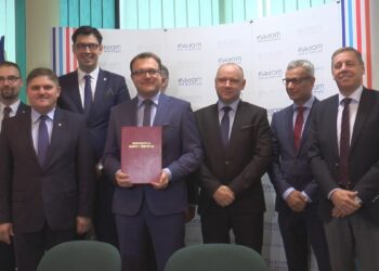 Umowa z ministerstwem sportu na dofinansowanie budowy hali podpisana!
