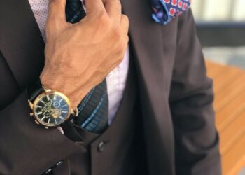 Szyta na miarę moda męska w klasycznym wydaniu