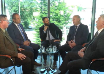 Radni w „Kontraście” m.in. o zarobkach prezydenta i prezesów spółek