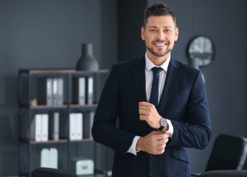 Praca jest, jednak pracowników nie ma. Polacy nie garną się do urzędów