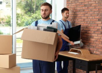 Rodzice tylko czekają na wyprowadzkę dzieci z domu. To zrobią z pustym pokojem